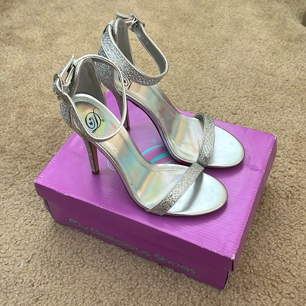 Silver Sparkle High Heel Sandals Size 7